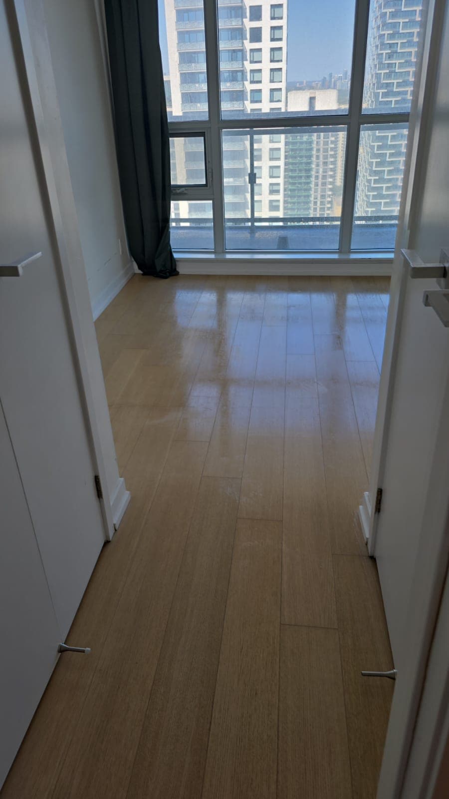 Project Effortless Move-Out Cleaning for a Fresh Start image