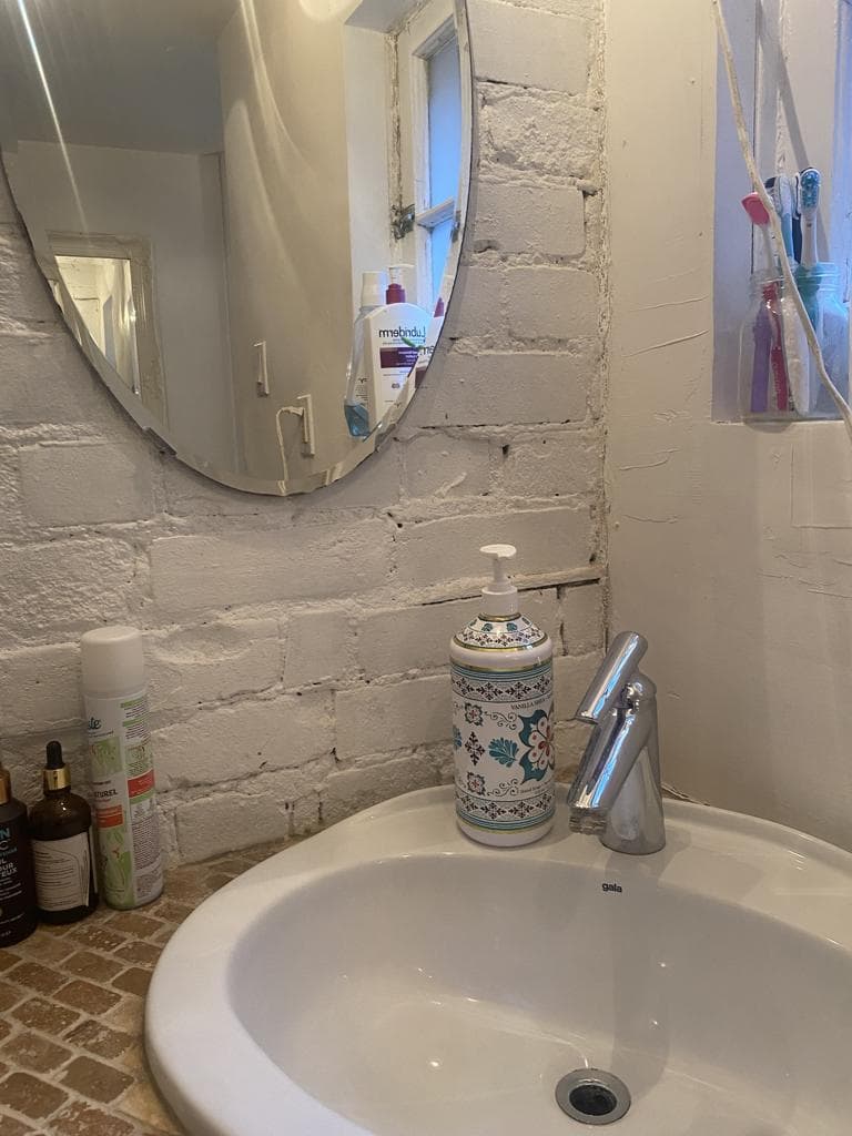 Sparkling Deep Clean in Downtown Toronto