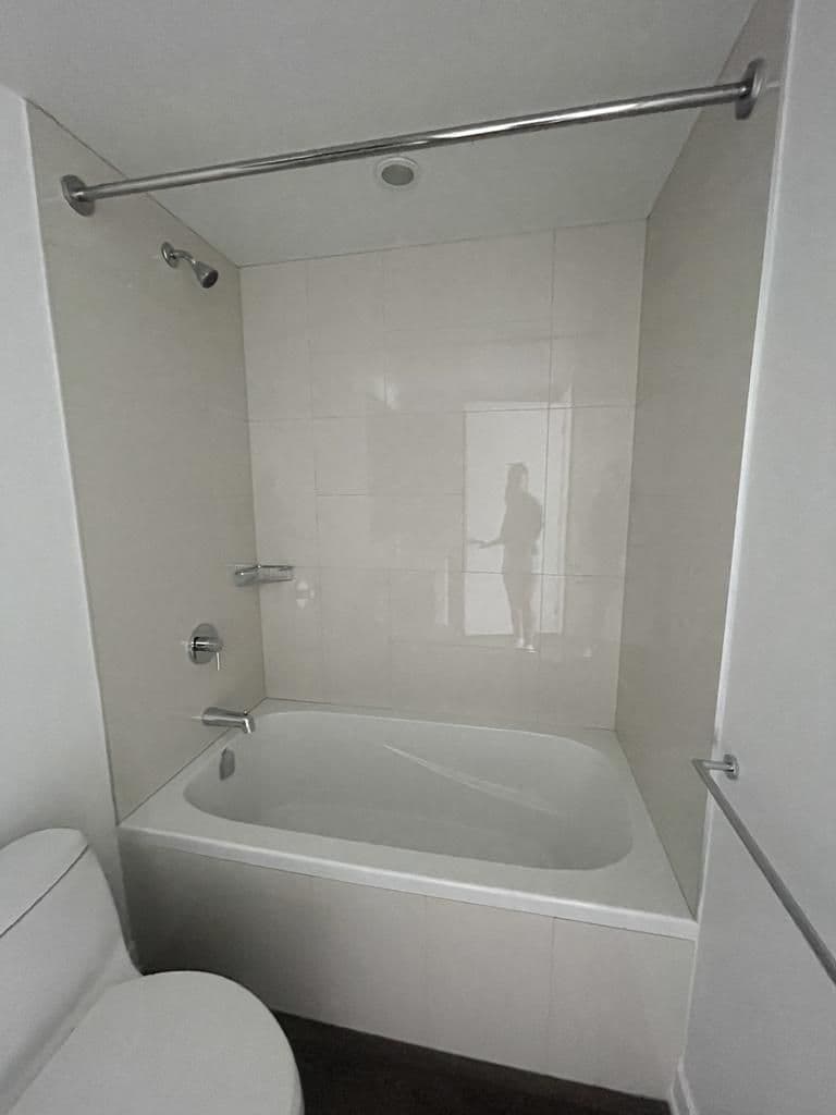 Project Expert Move-Out Cleaning in Liberty Village image